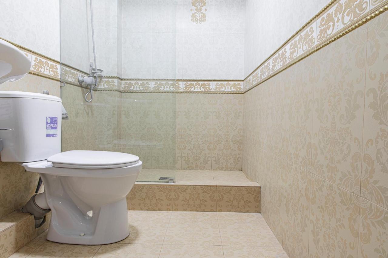 Nur M Hotel Tashkent Exterior photo